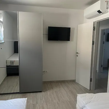 Vision Apartment Mandre